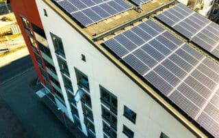 LOGU MAZGĀŠANA, SAULES PANEĻU TĪRĪŠANA LOGU MAZGĀŠANA, SAULES PANEĻU TĪRĪŠANA